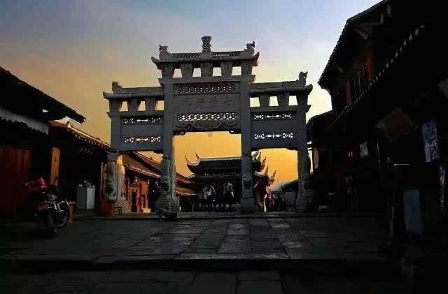 空气炸锅和烤箱哪个实用一些？游戏画面
